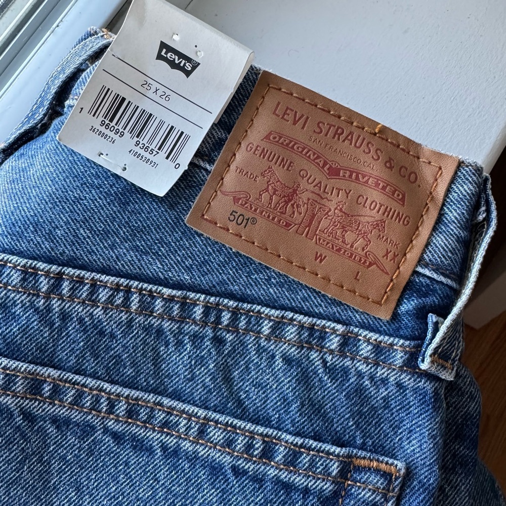 Levi's NEW 501 Women's Jeans